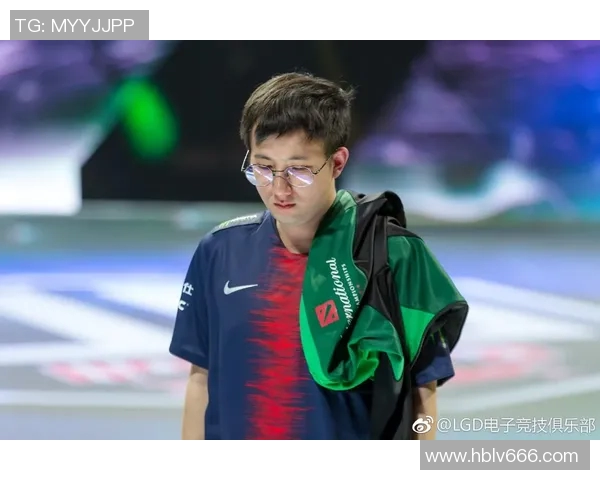 TES在DOTA2赛事中心理素质引发热议玩家和评论员的不同看法分析